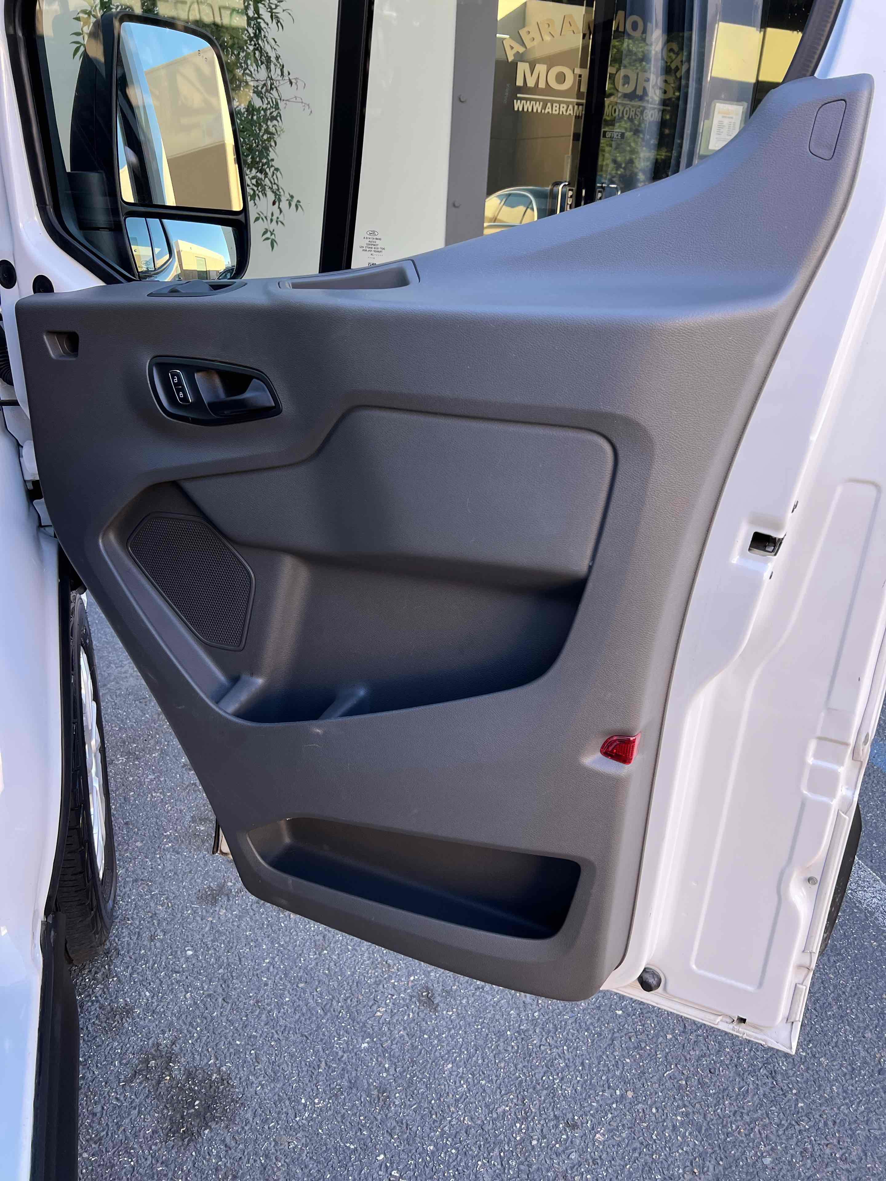 Used 2024 Ford Transit 350 XLT RWD image 59