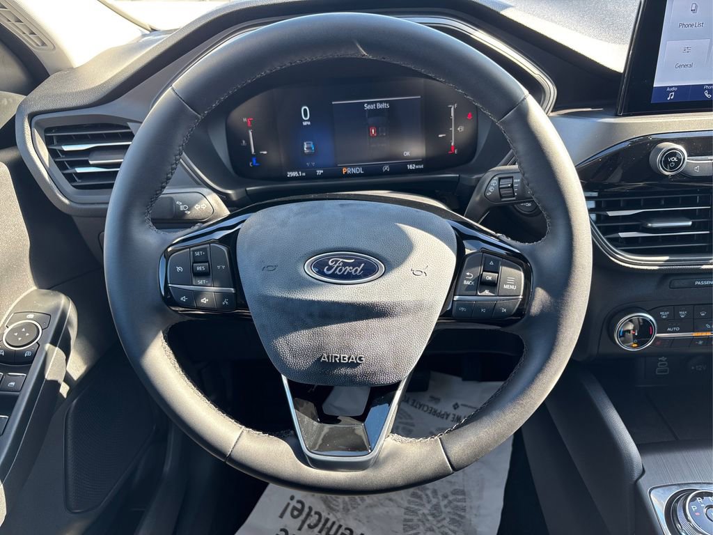 Certified 2025 Ford Escape Active w/ Cold Weather Package image 28