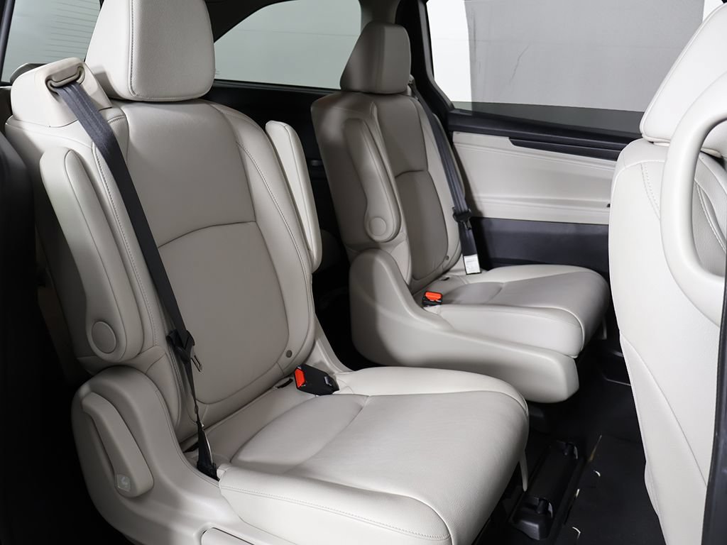 Used 2025 Honda Odyssey EX-L image 31