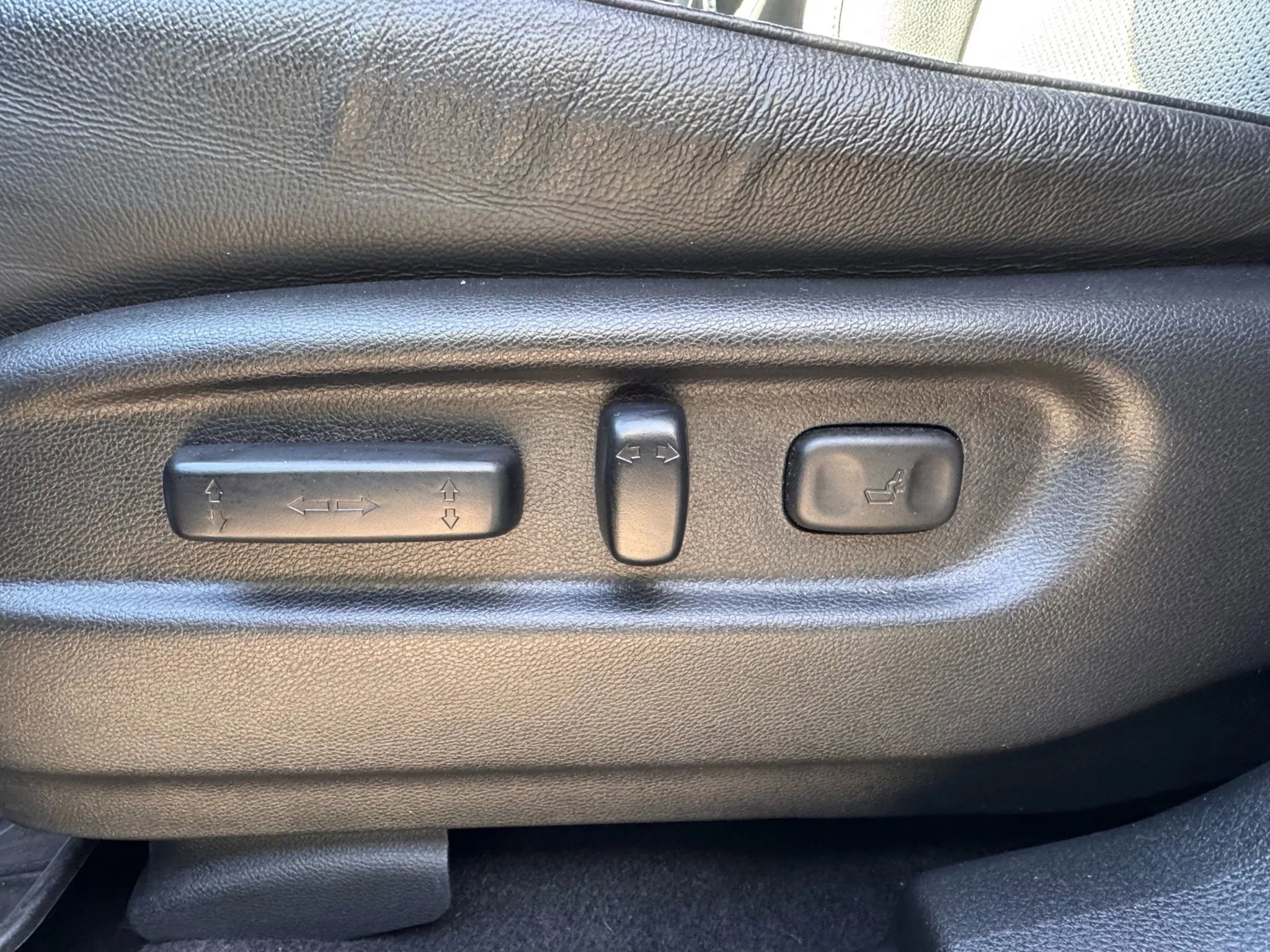 Used 2020 Honda Pilot Black Edition image 14