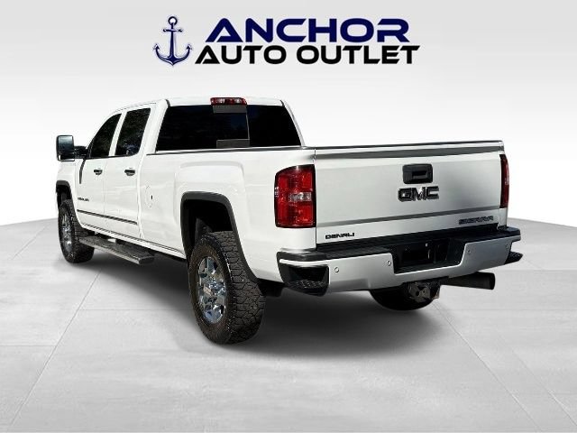 Used 2019 GMC Sierra 3500 Denali w/ Duramax Plus Package AWD/4WD image 6