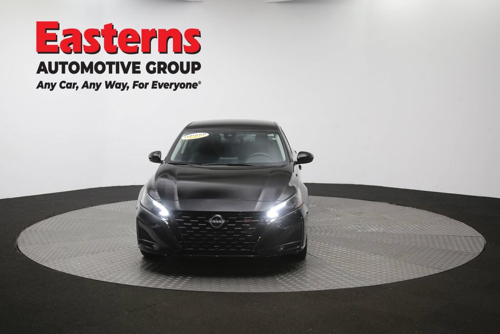 Used 2023 Nissan Altima 2.5 SR AWD/4WD image 56