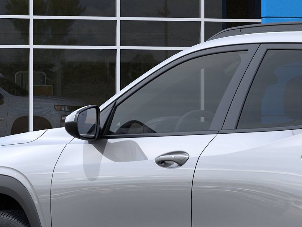 New 2026 Chevrolet Trax LT w/ Driver Confidence Package FWD image 12