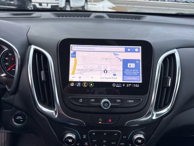 Used 2022 Chevrolet Equinox LT image 2