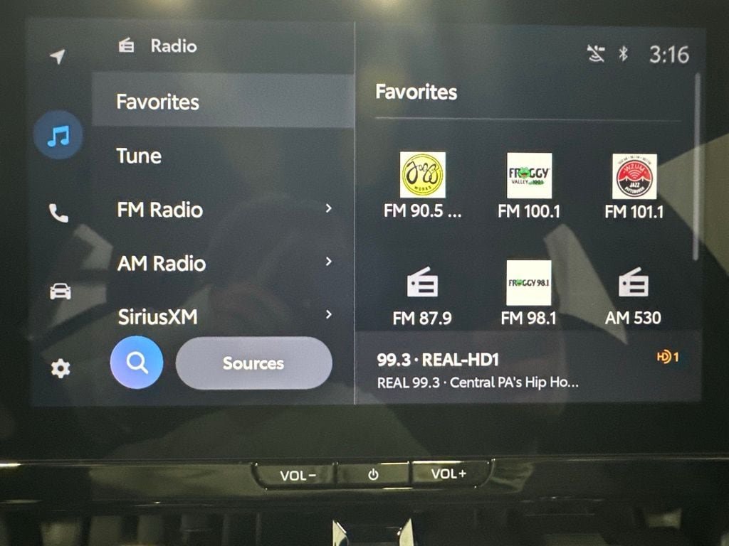 Used 2026 Toyota Corolla XSE FWD image 27