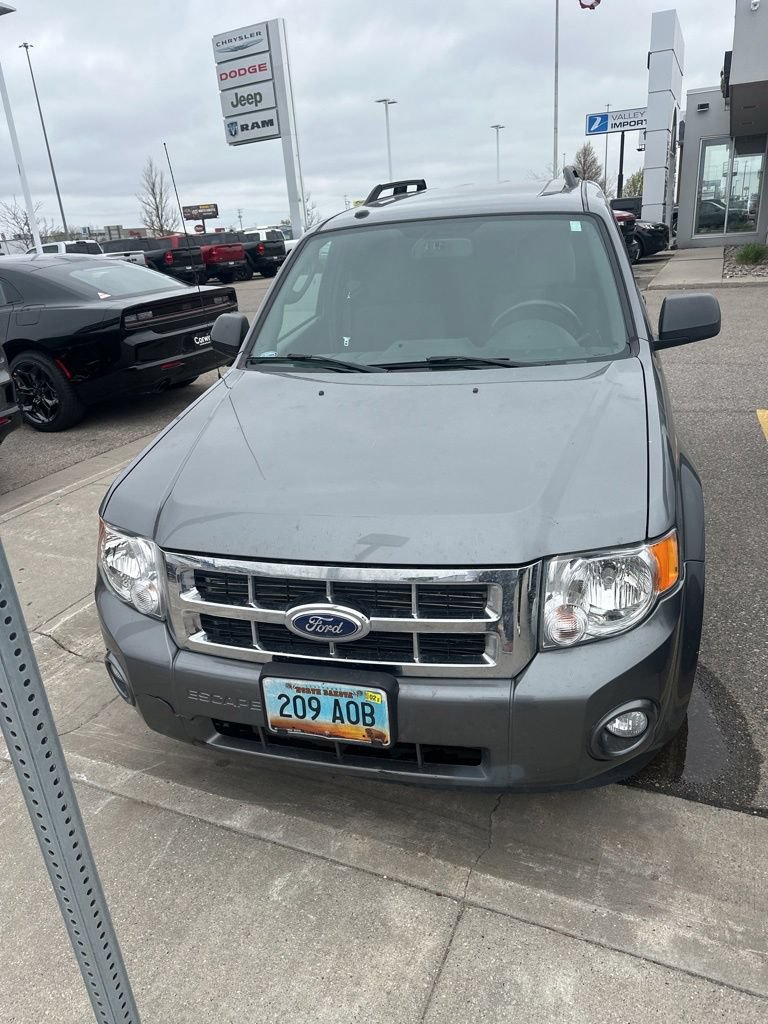 Used 2011 Ford Escape XLT w/ Class II Trailer Tow Pkg AWD/4WD image 6