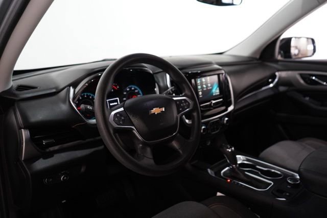 Used 2018 Chevrolet Traverse LS image 16