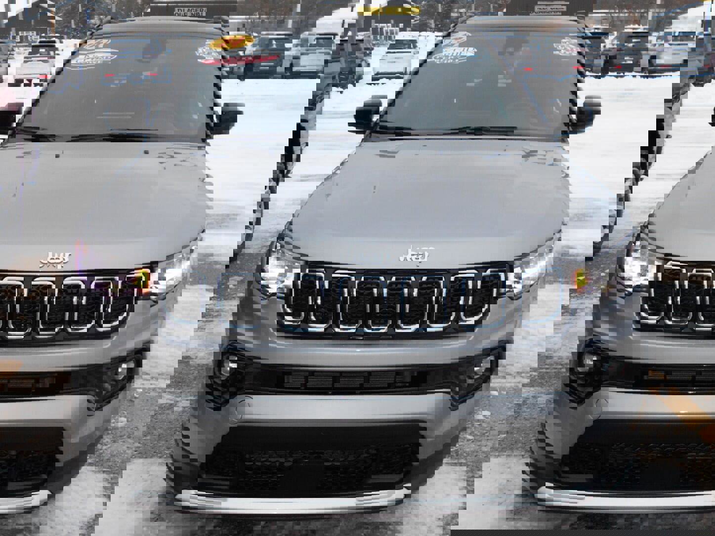 Certified 2024 Jeep Compass Limited w/ Sun and Sound Group image 27