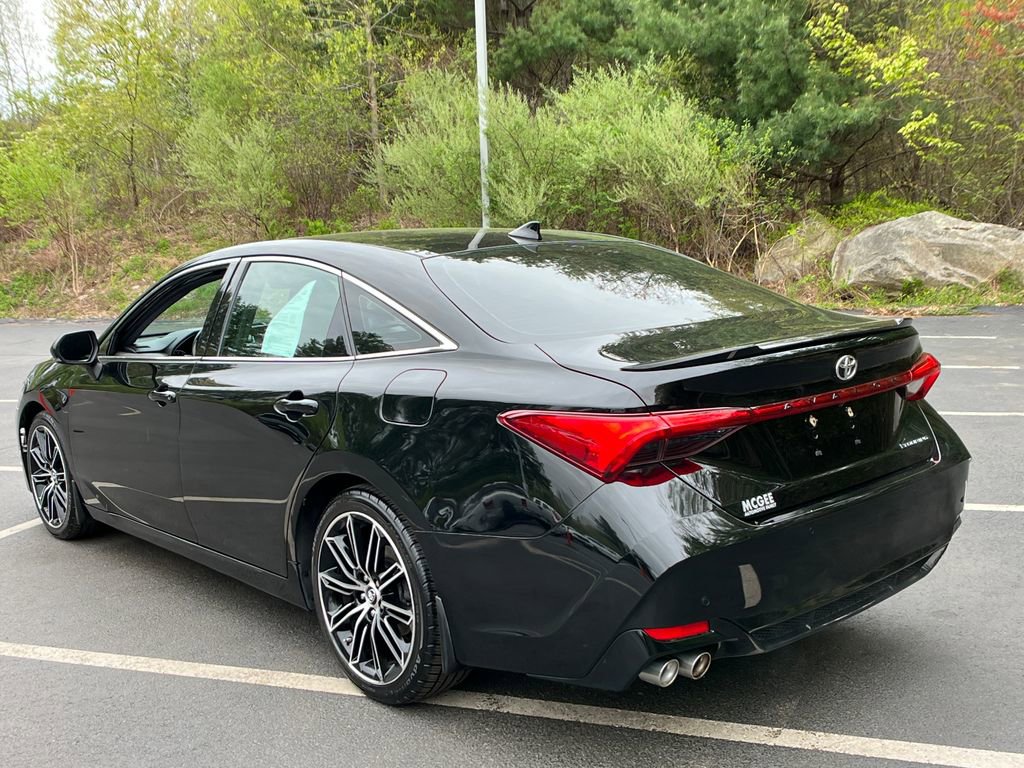 Used 2019 Toyota Avalon Touring w/ Advanced Safety Package FWD image 3