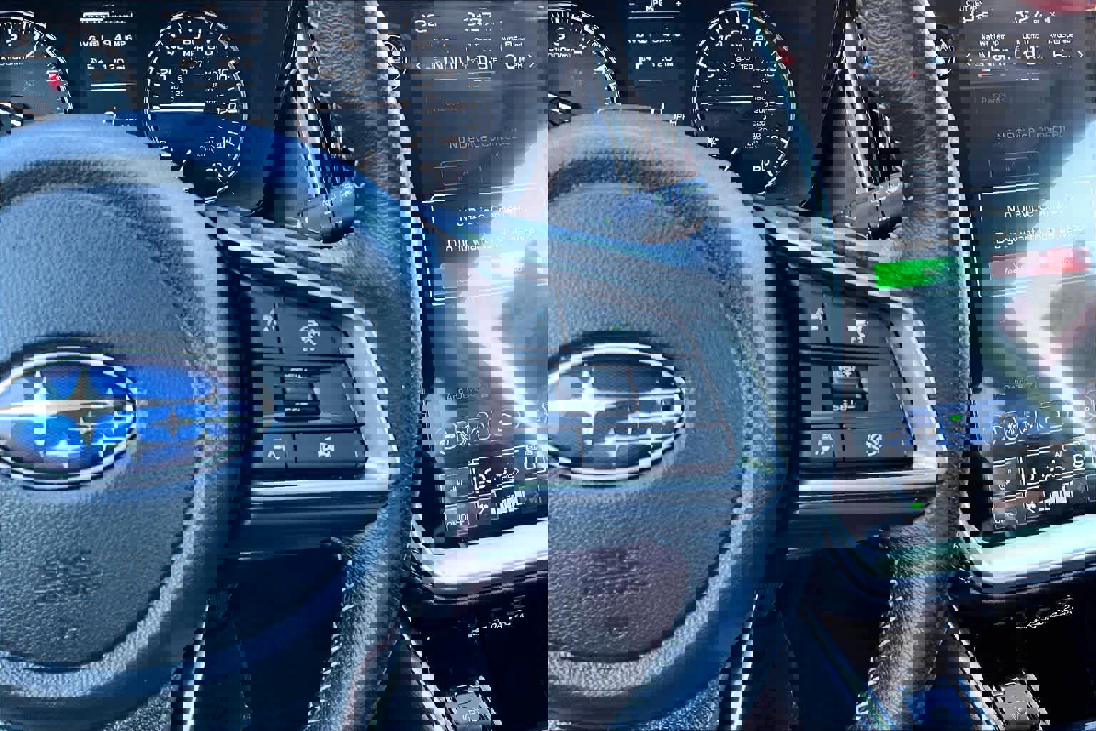 Used 2023 Subaru Outback Premium image 24