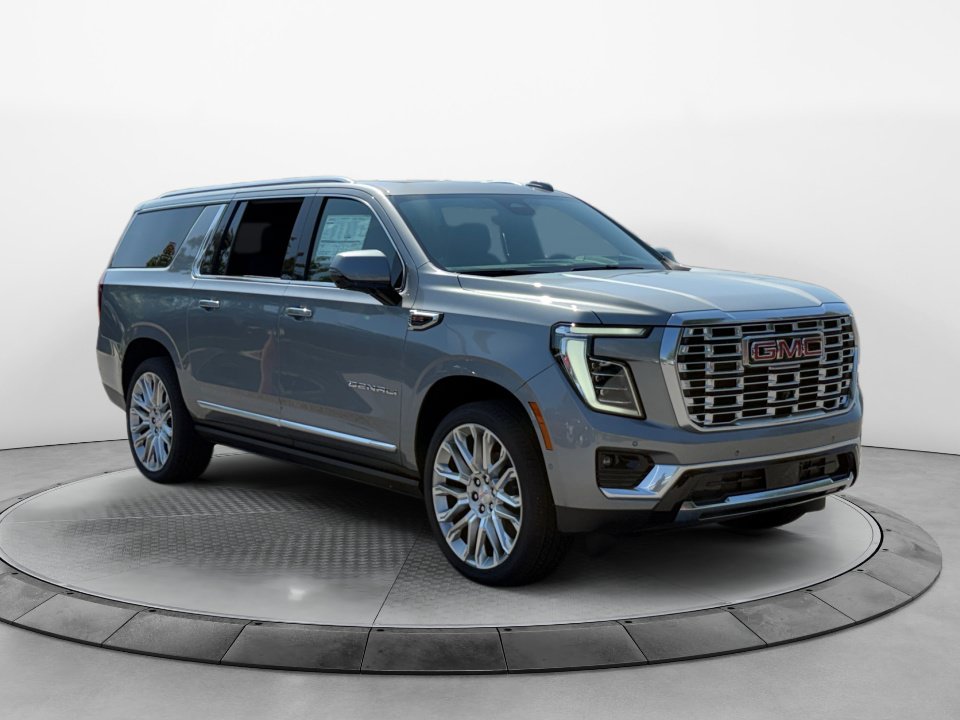 New 2026 GMC Yukon XL Denali w/ Denali Reserve Package AWD/4WD image 1