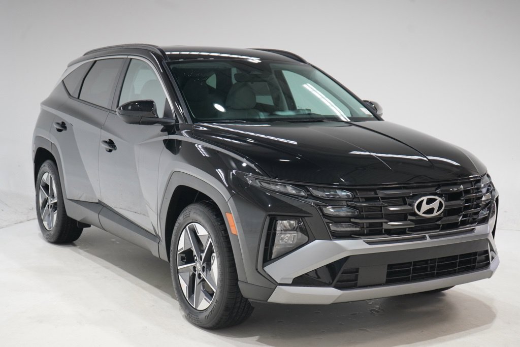 New 2026 Hyundai Tucson SEL Plus FWD image 1