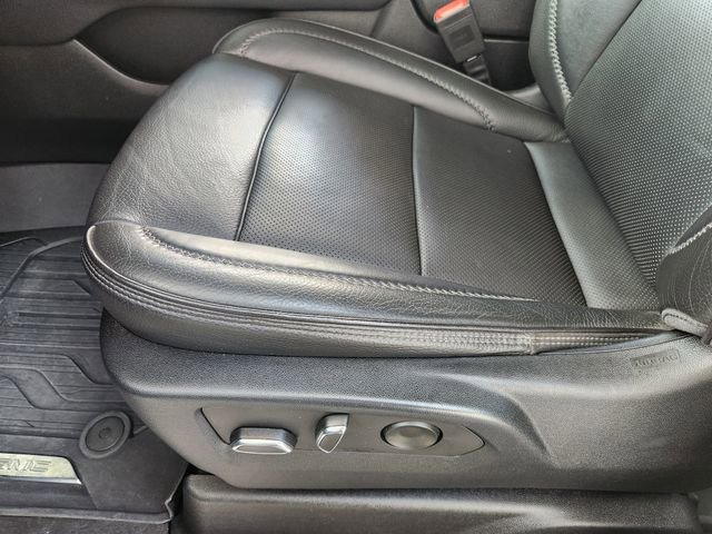 Used 2023 GMC Yukon XL Denali image 21