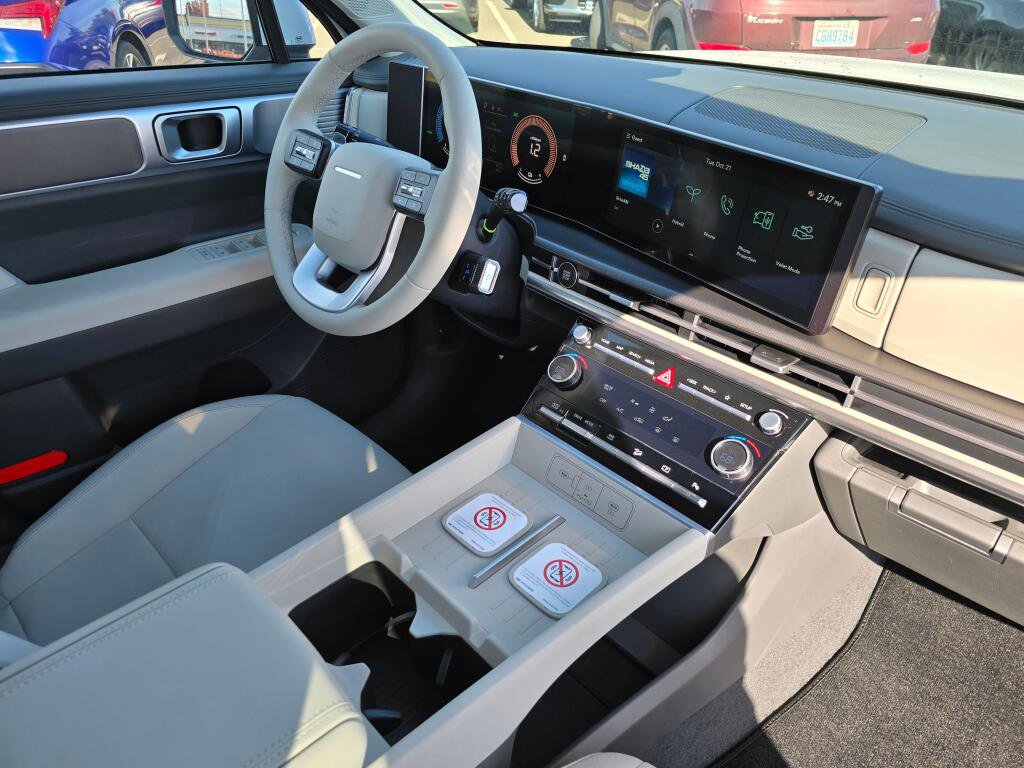 New 2026 Hyundai Santa Fe SE image 22