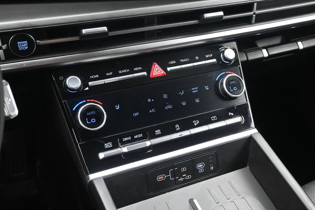 Certified 2026 Hyundai Santa Fe SEL AWD/4WD image 18