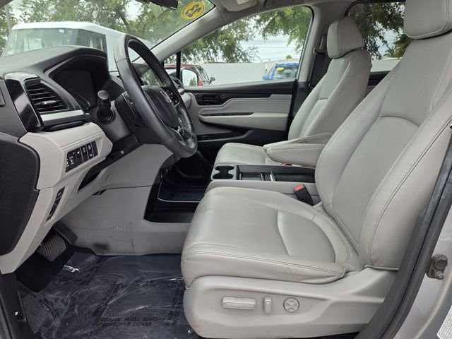 Used 2023 Honda Odyssey Touring image 14
