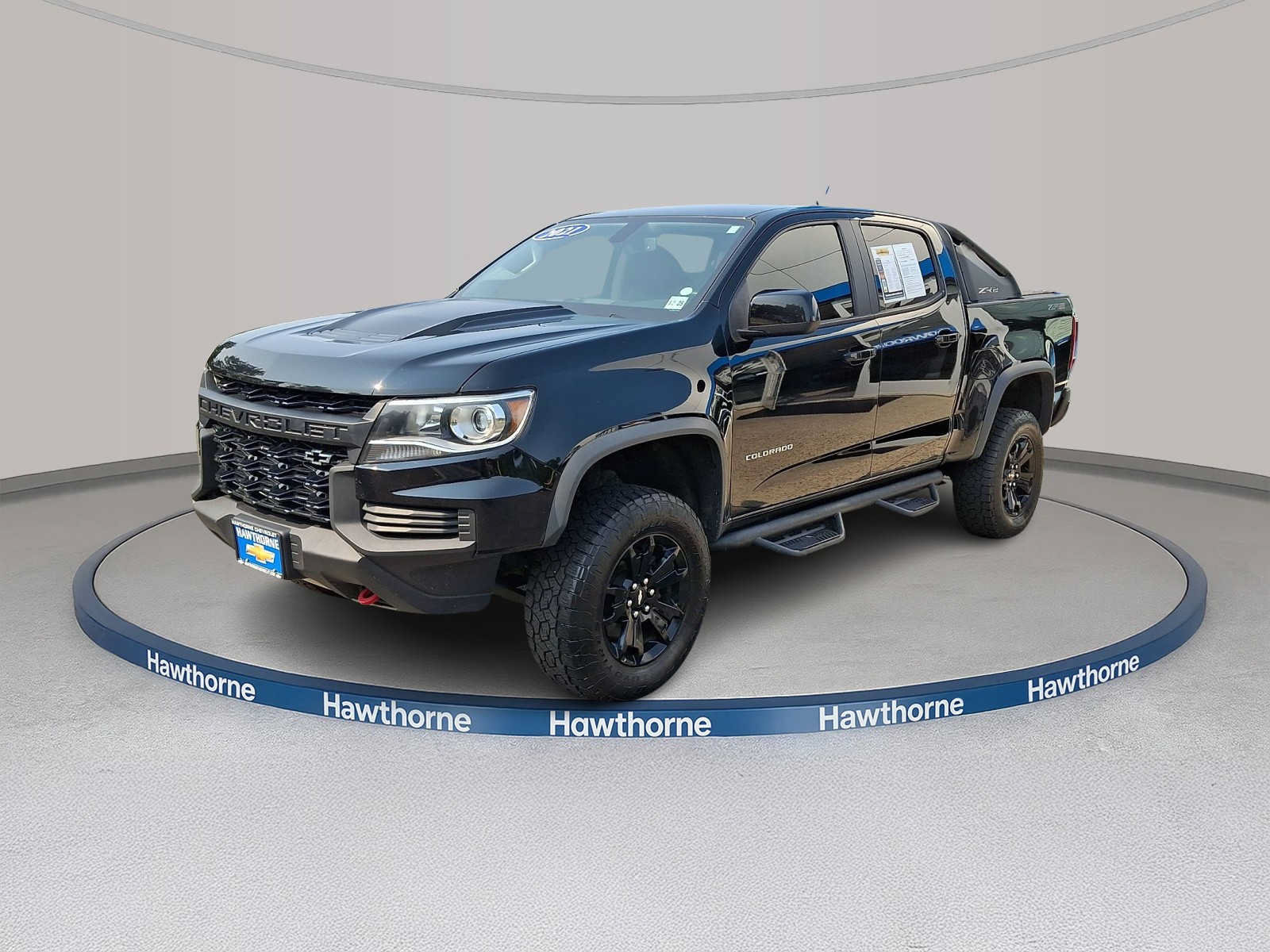 Certified 2021 Chevrolet Colorado ZR2 w/ ZR2 Midnight Special Edition AWD/4WD image 3