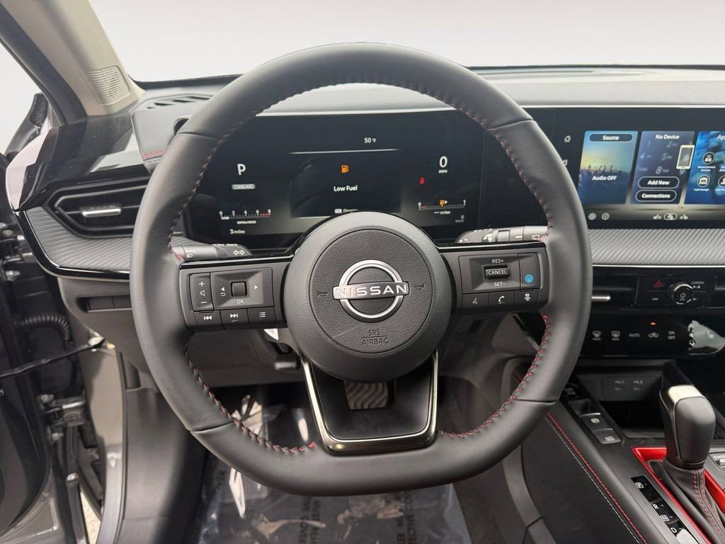 New 2026 Nissan Kicks SR w/ Cold Weather Package image 17