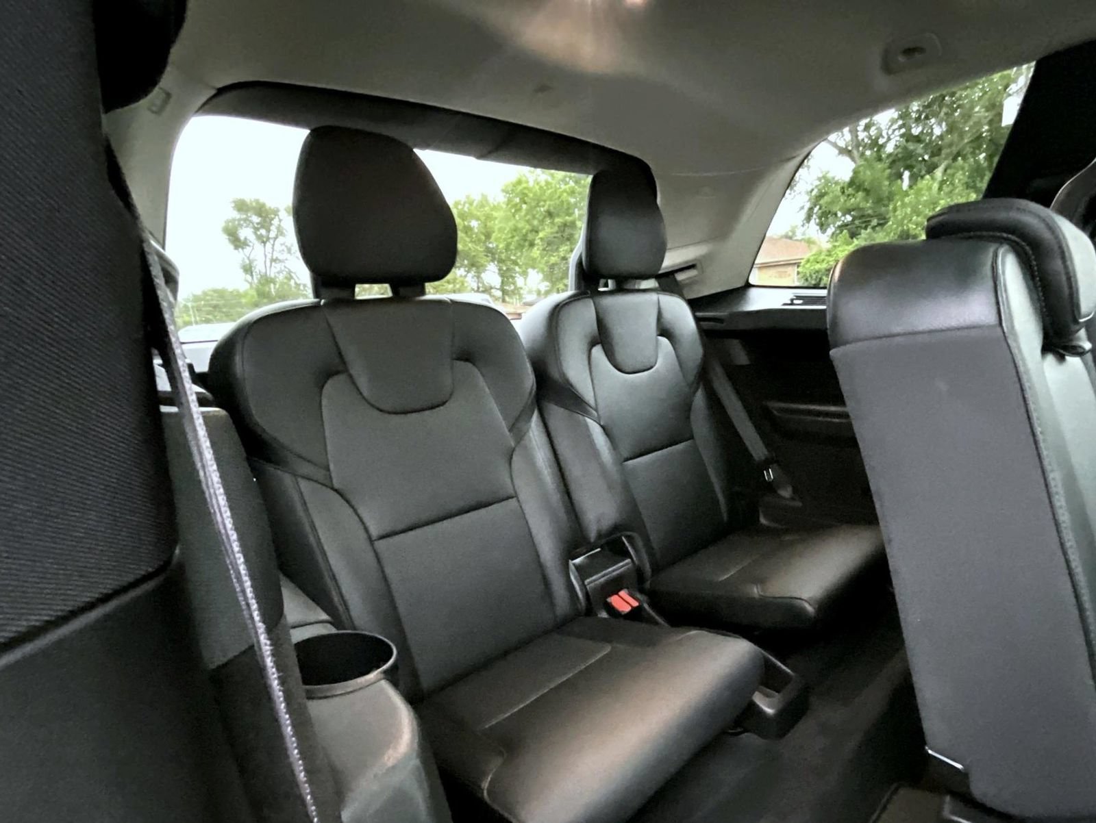 Used 2021 Volvo XC90 T5 Momentum w/ Advanced Package AWD/4WD image 22