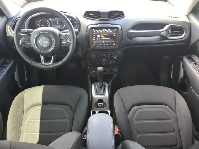 Used 2022 Jeep Renegade Latitude w/ Convenience Group AWD/4WD image 15