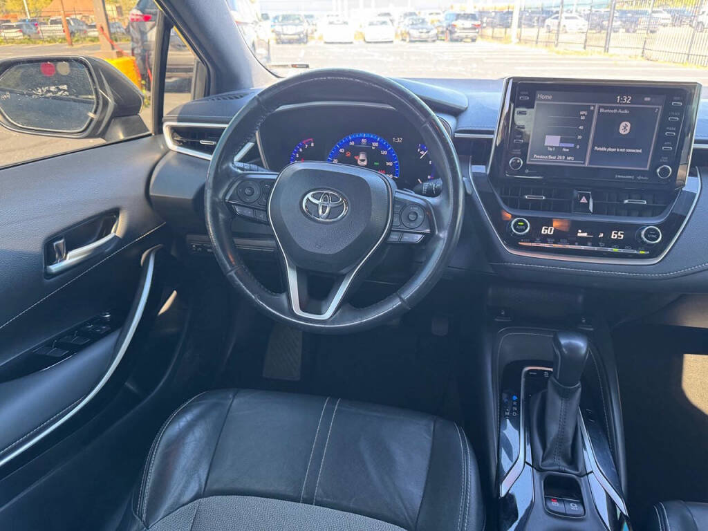 Used 2019 Toyota Corolla XSE image 5