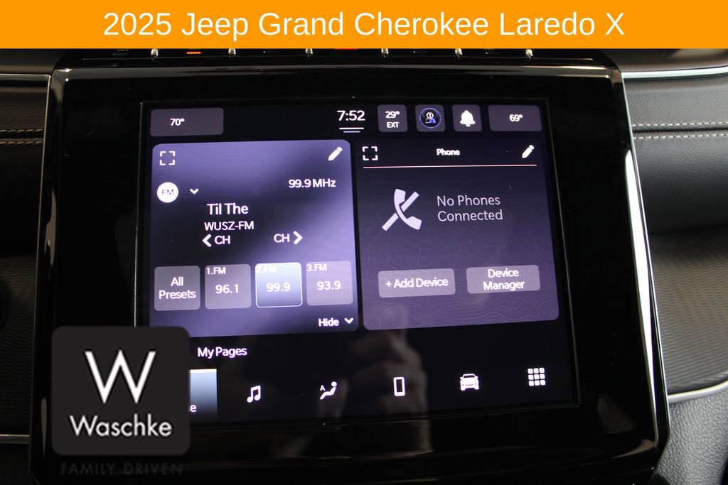 Used 2025 Jeep Grand Cherokee Laredo X w/ Trailer Tow Package AWD/4WD image 45