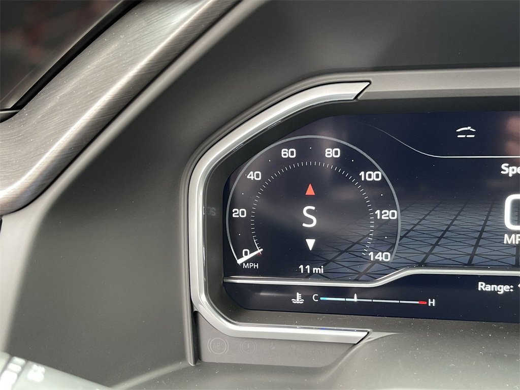 New 2025 GMC Sierra 2500 AT4X w/ AT4X AEV Edition image 12