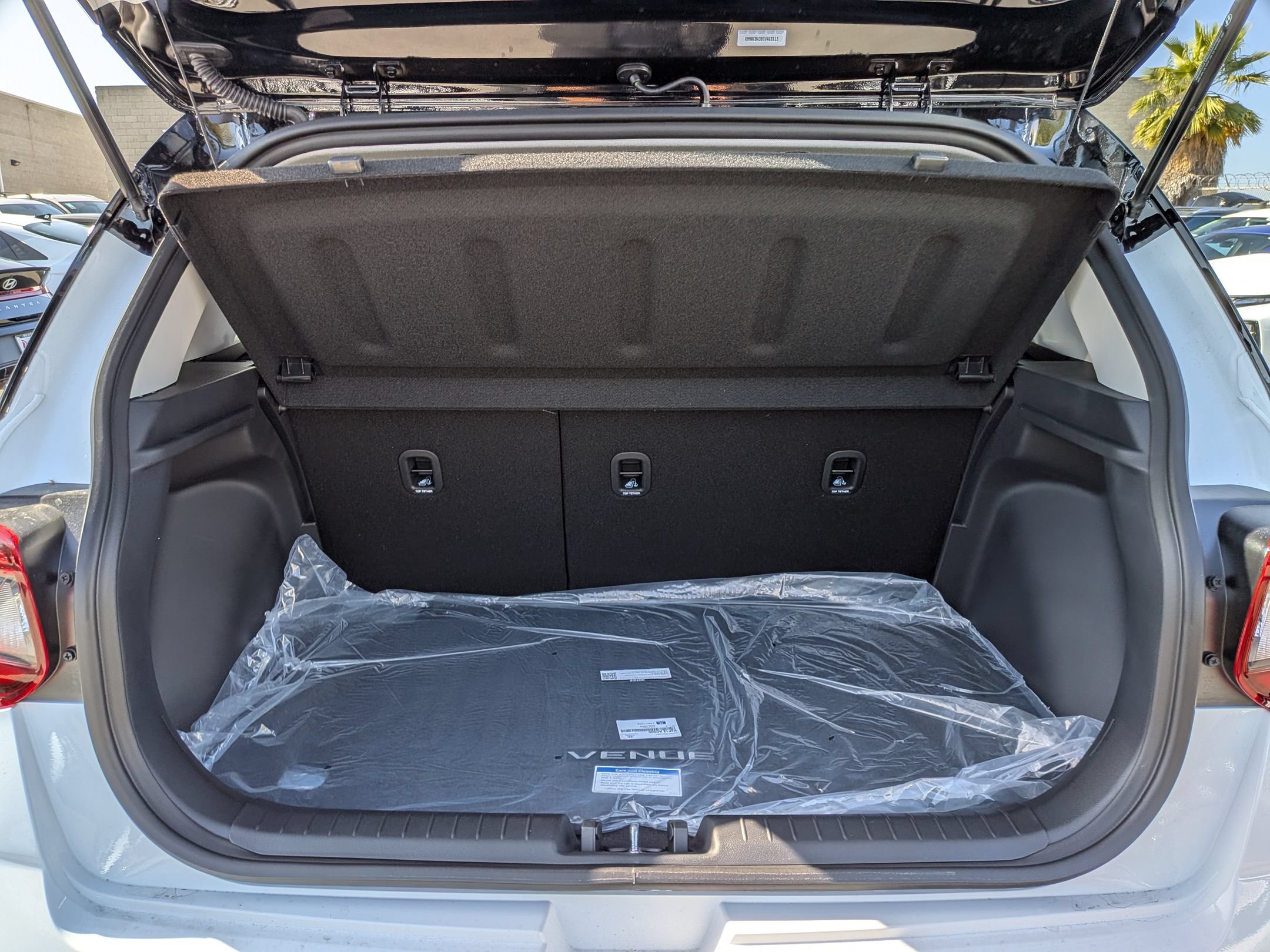 New 2026 Hyundai Venue SEL FWD image 21