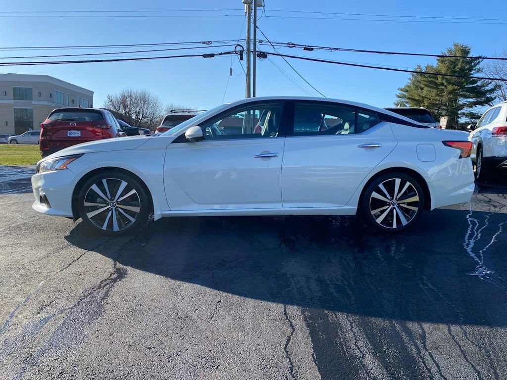 Used 2019 Nissan Altima 2.5 Platinum image 7