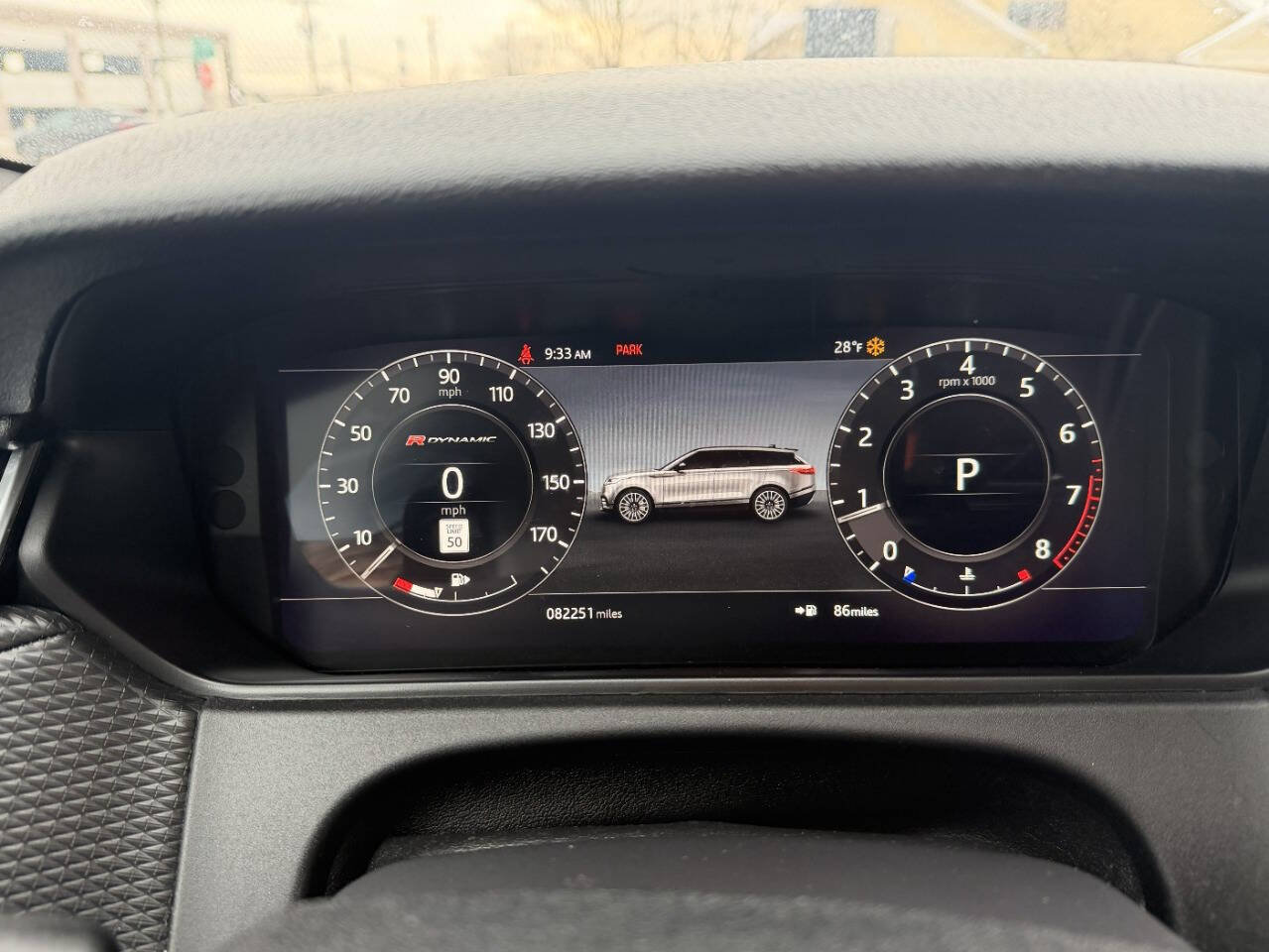 Used 2018 Land Rover Range Rover Velar R-Dynamic SE image 14