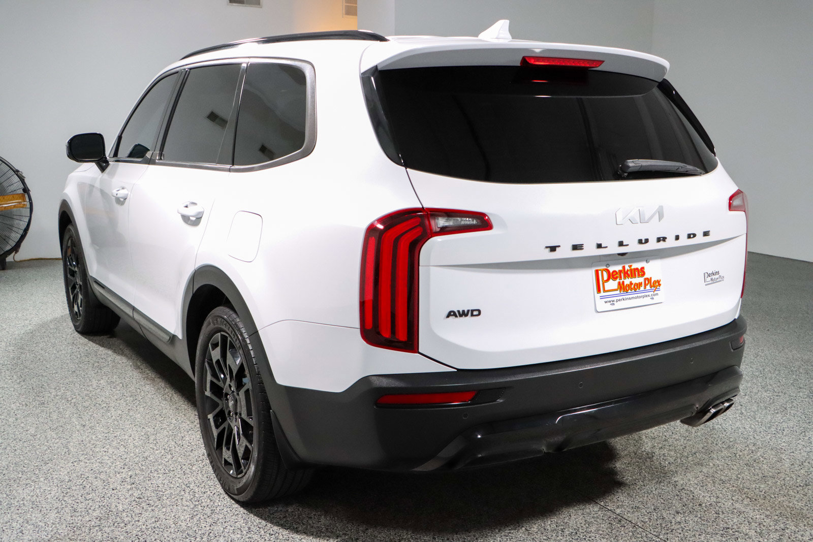 Used 2022 Kia Telluride SX image 9