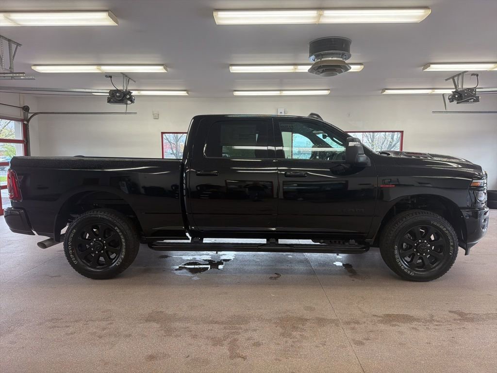 New 2026 RAM 3500 Laramie AWD/4WD image 30
