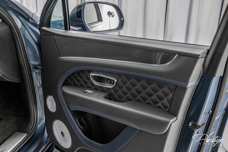 Used 2023 Bentley Bentayga Speed image 54