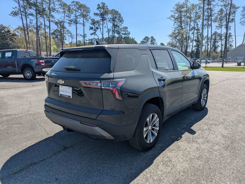 Used 2025 Chevrolet Equinox LT image 4