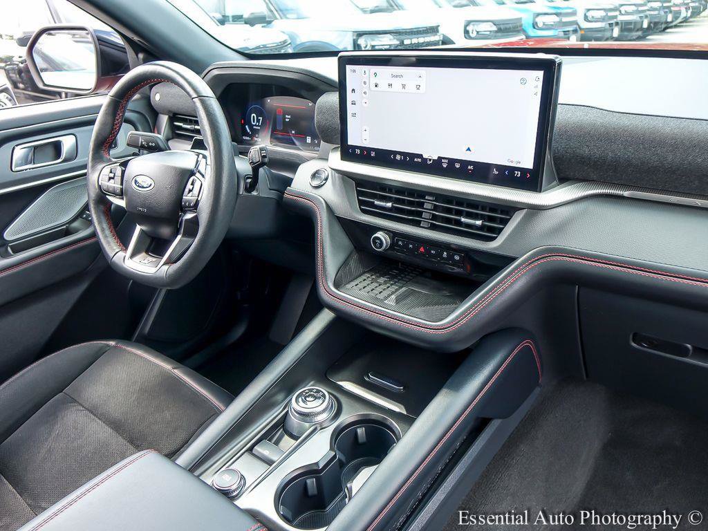 Certified 2025 Ford Explorer ST AWD/4WD image 31