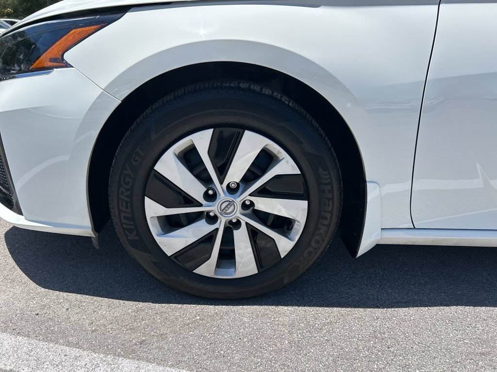 Certified 2025 Nissan Altima 2.5 S FWD image 50