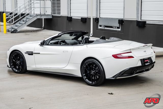 Used 2016 Aston Martin Vanquish Volante RWD image 51