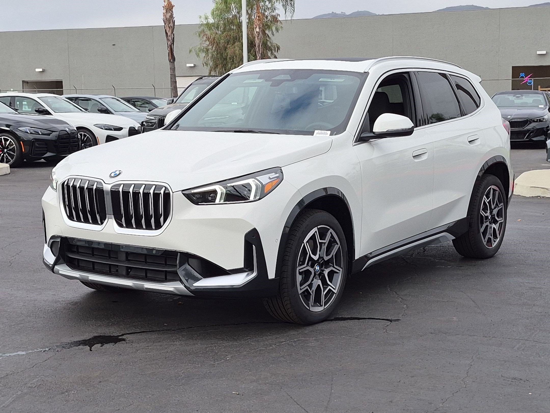 New 2027 BMW X1 xDrive28i AWD/4WD image 5