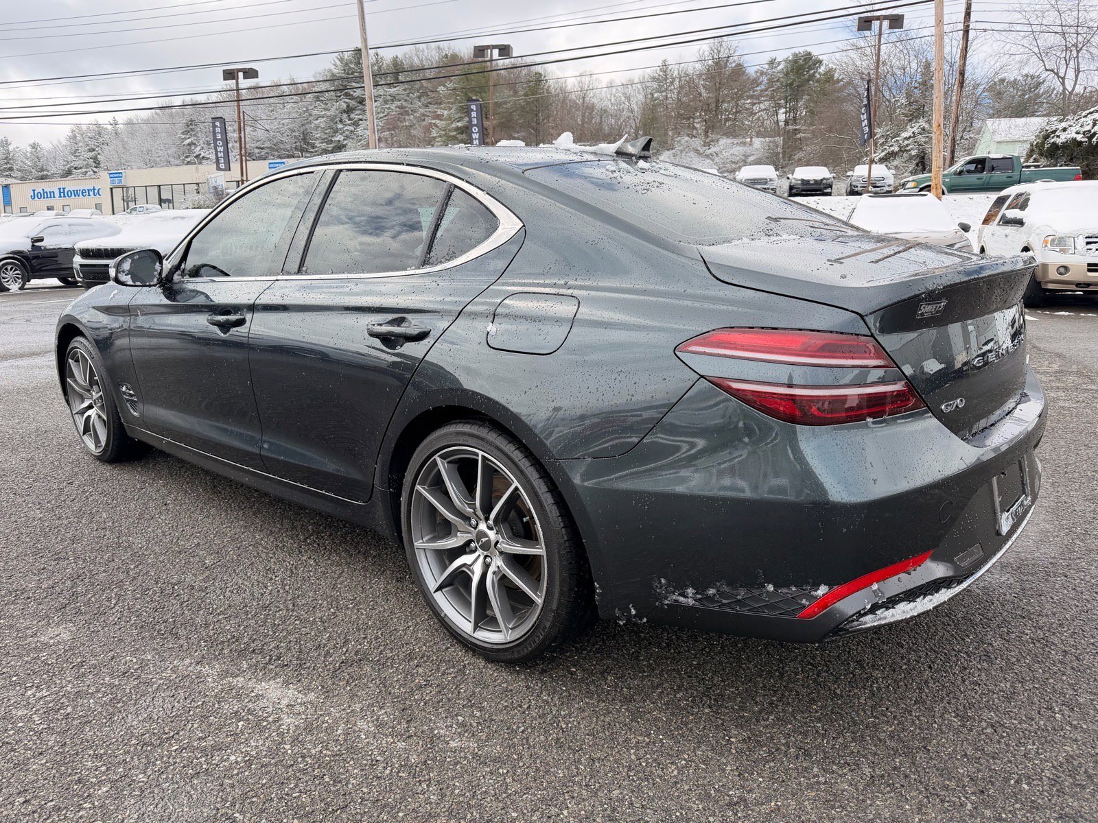 Used 2023 Genesis G70 2.0T AWD/4WD image 4