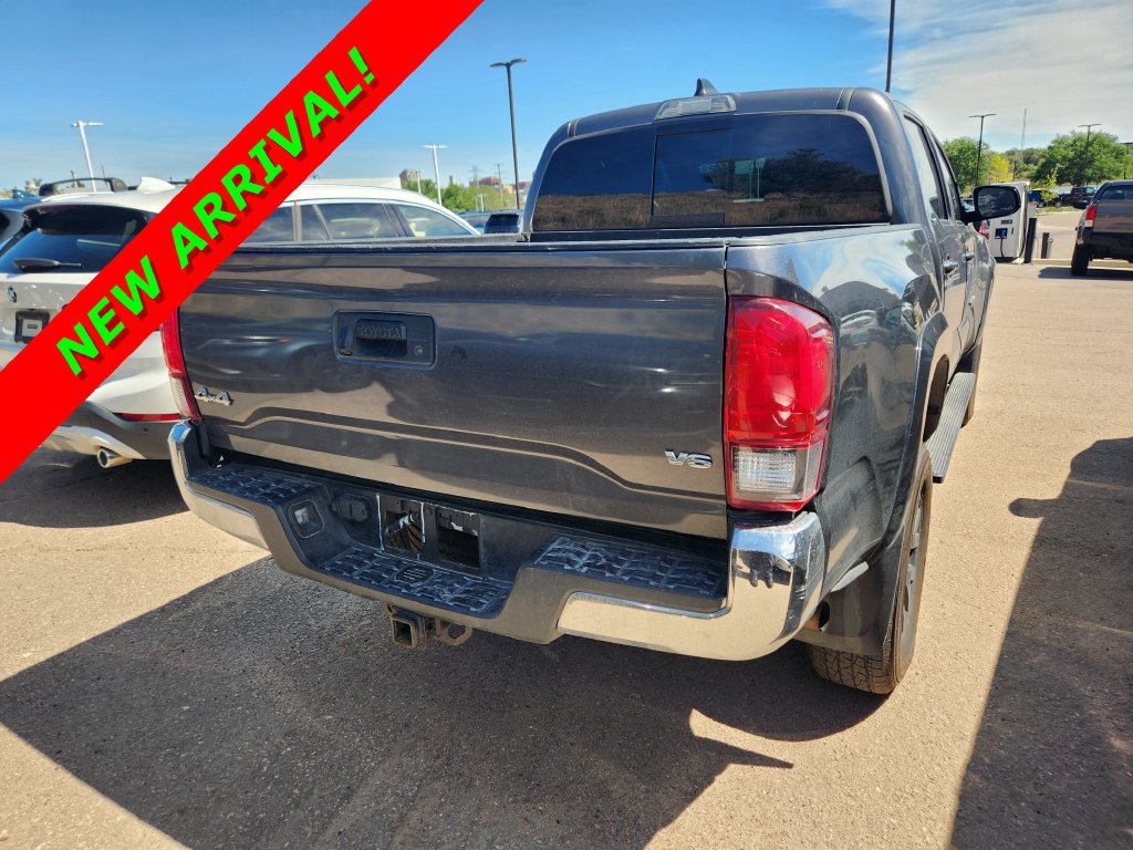 Used 2022 Toyota Tacoma SR5 AWD/4WD image 24