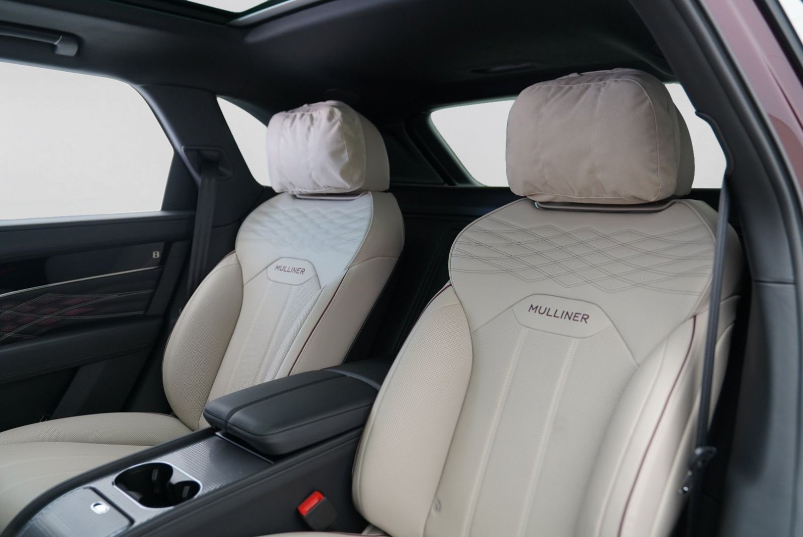 New 2026 Bentley Bentayga Extended Wheelbase AWD/4WD image 21