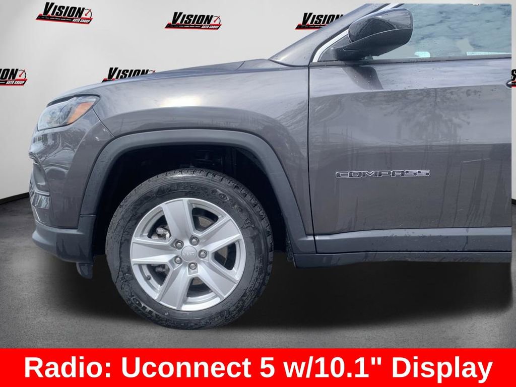 Used 2022 Jeep Compass Latitude w/ Convenience Group AWD/4WD image 7