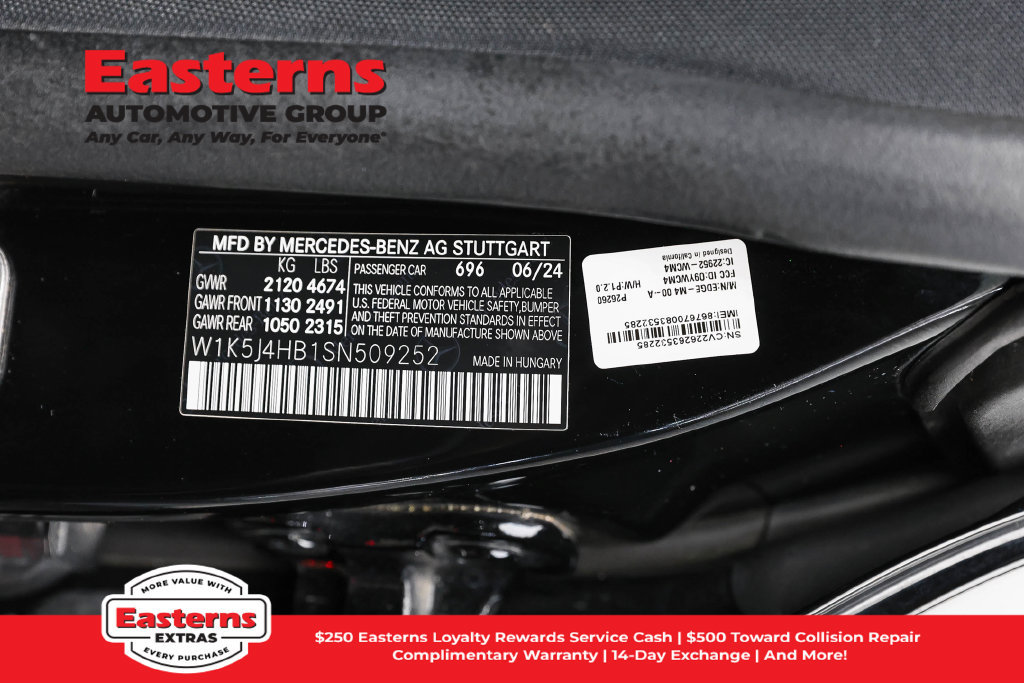 Used 2025 Mercedes-Benz CLA 250 4MATIC image 33