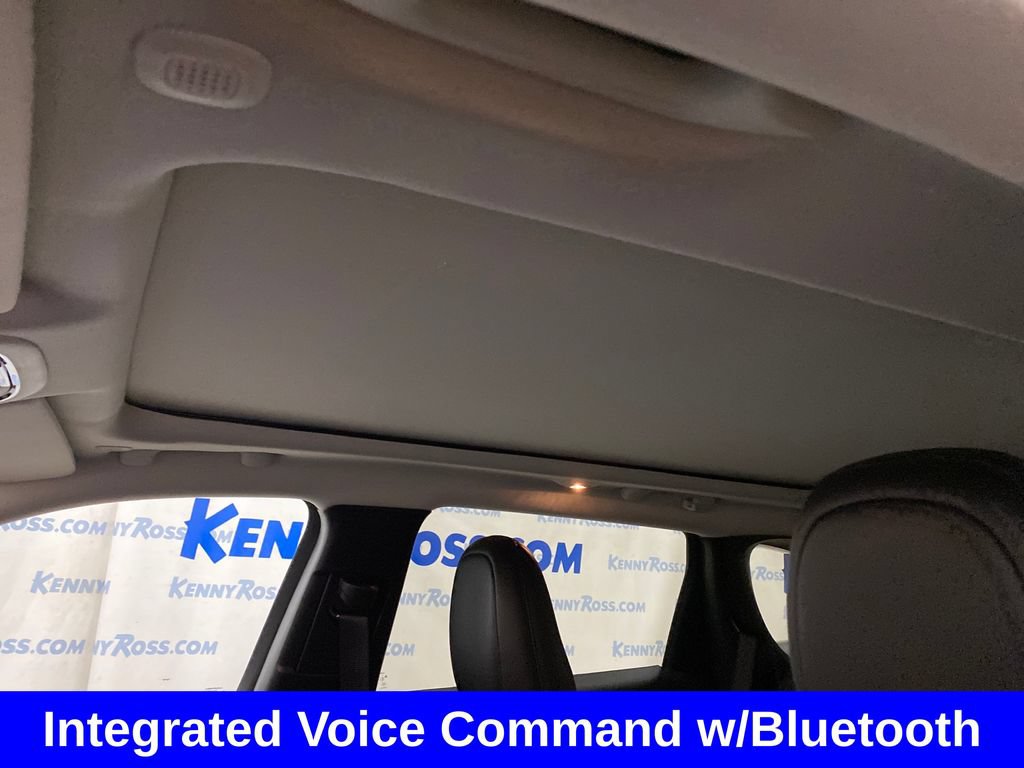Used 2022 Jeep Cherokee Limited w/ Elite Package AWD/4WD image 11