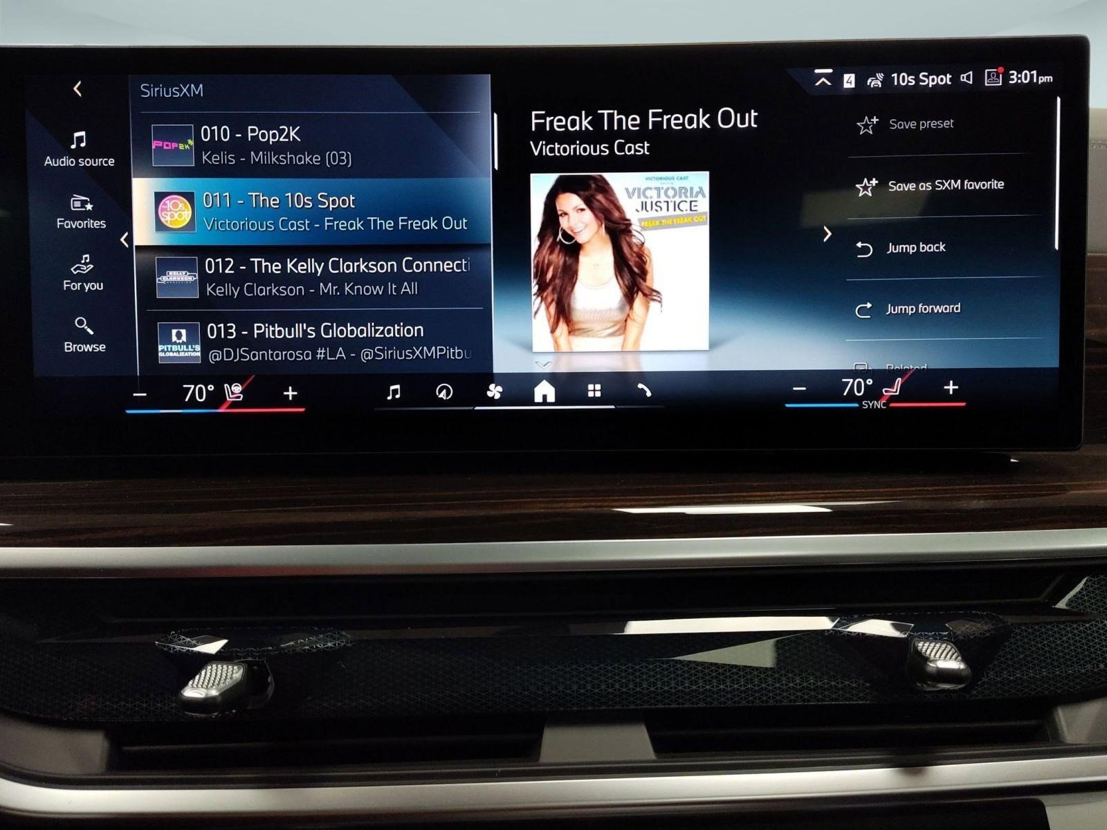 New 2026 BMW X5 xDrive50e w/ Climate Comfort Package image 21