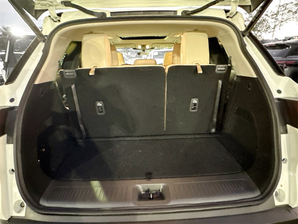 Used 2025 INFINITI QX60 Pure image 27