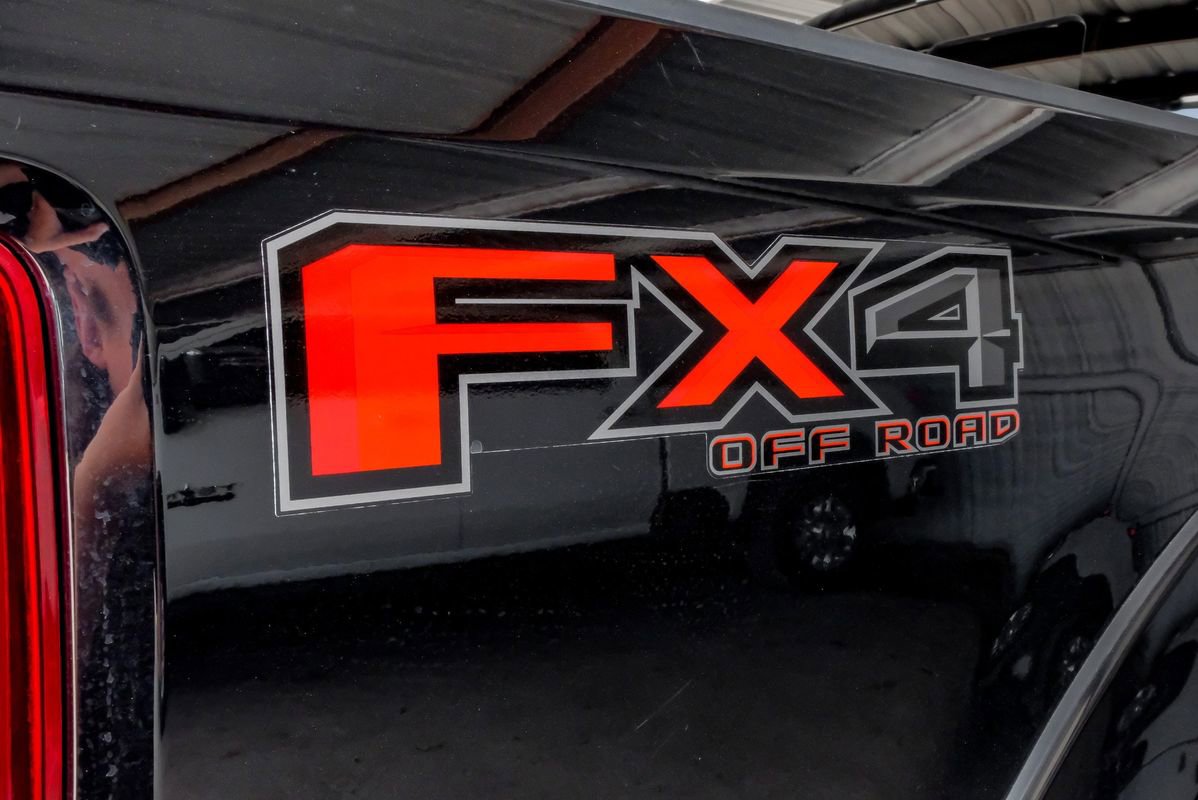 Used 2020 Ford F250 Lariat w/ Lariat Ultimate Package AWD/4WD image 54