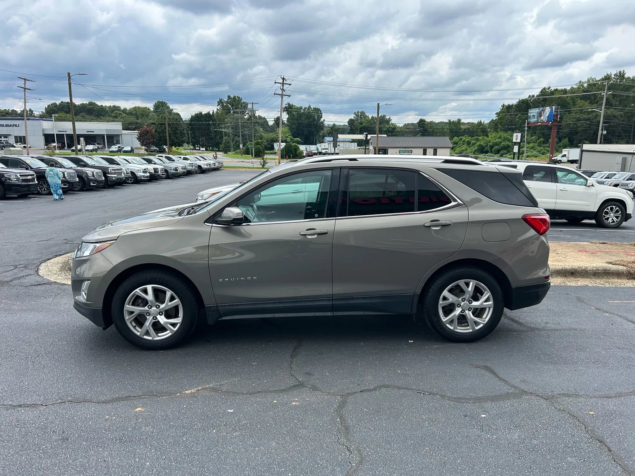 Used 2018 Chevrolet Equinox LT image 4