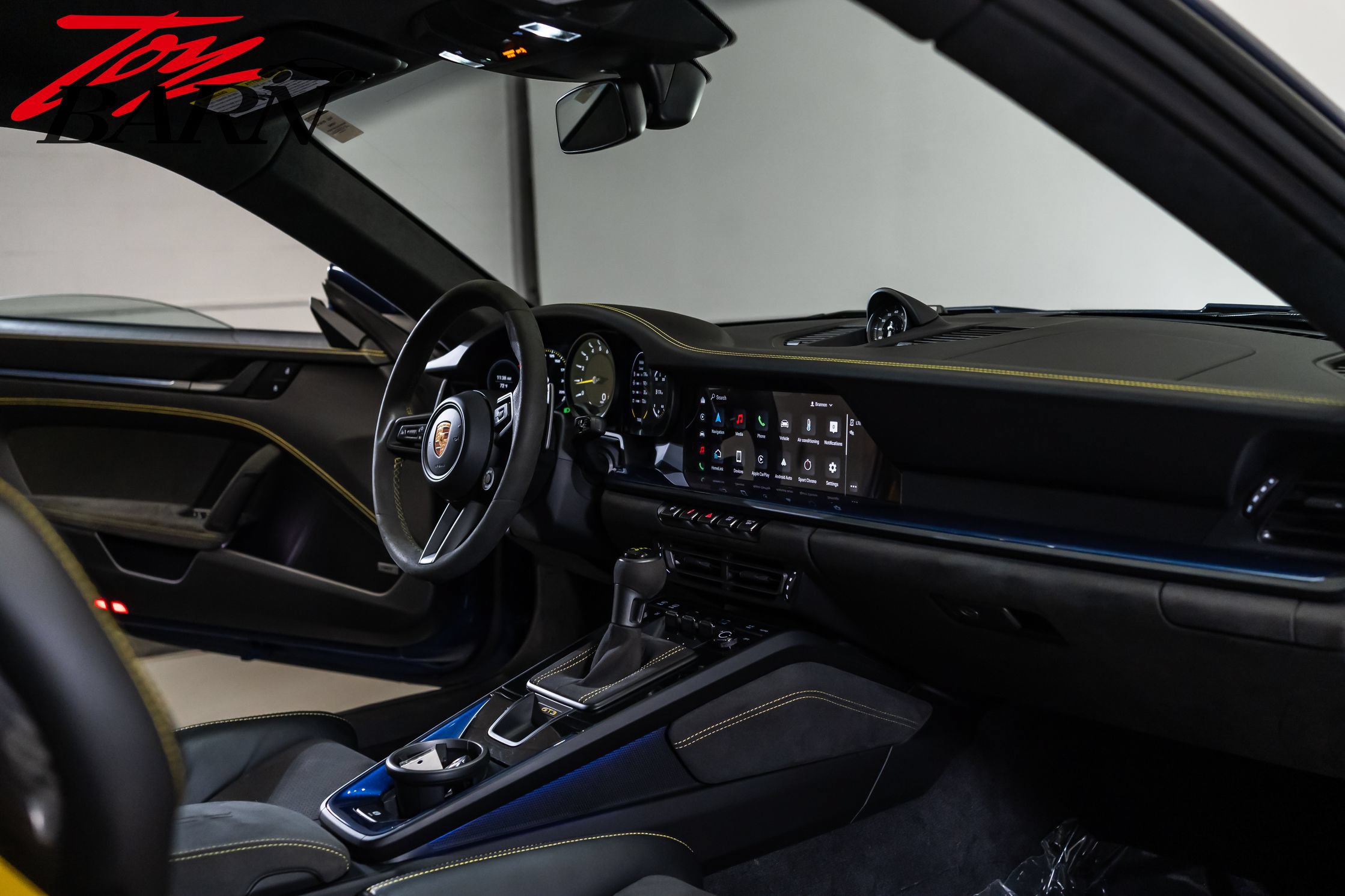 Used 2022 Porsche 911 GT3 RWD image 47