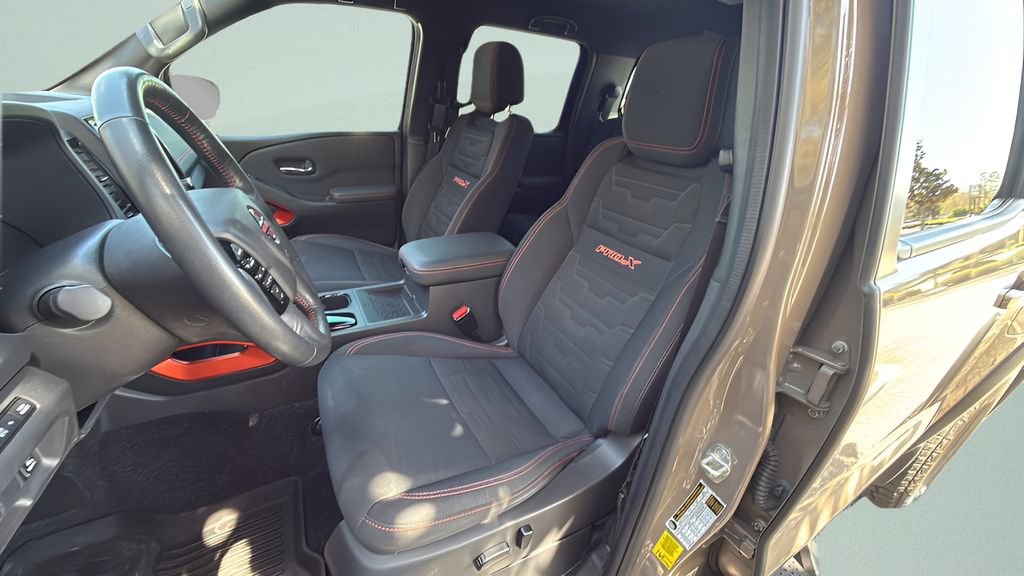 Used 2022 Nissan Frontier Pro-X RWD image 10